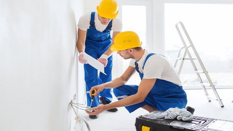 Know How One Can Choose the Right Electrical Contractor